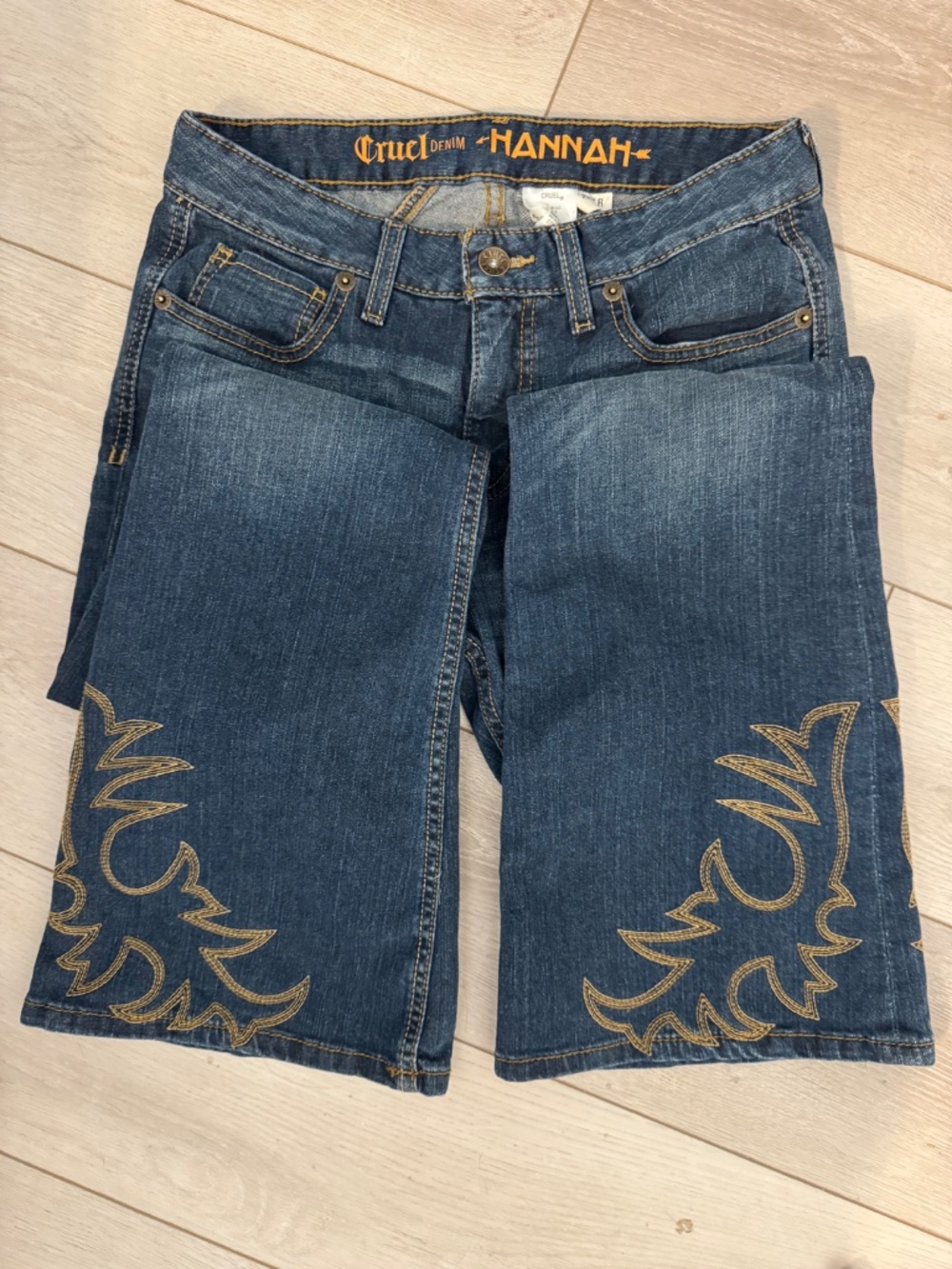 Cruel Denim Hannah Flare Jeans 29/7 R Embroidered Western